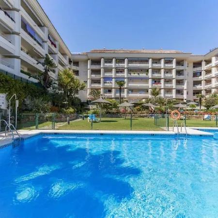 Pass The Keys Beautiful Flat With Sea Views
